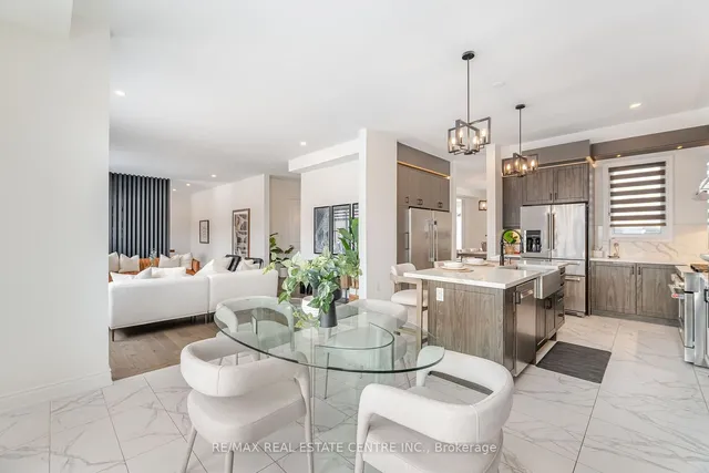 Additional image 17 of 583 Beam Crt