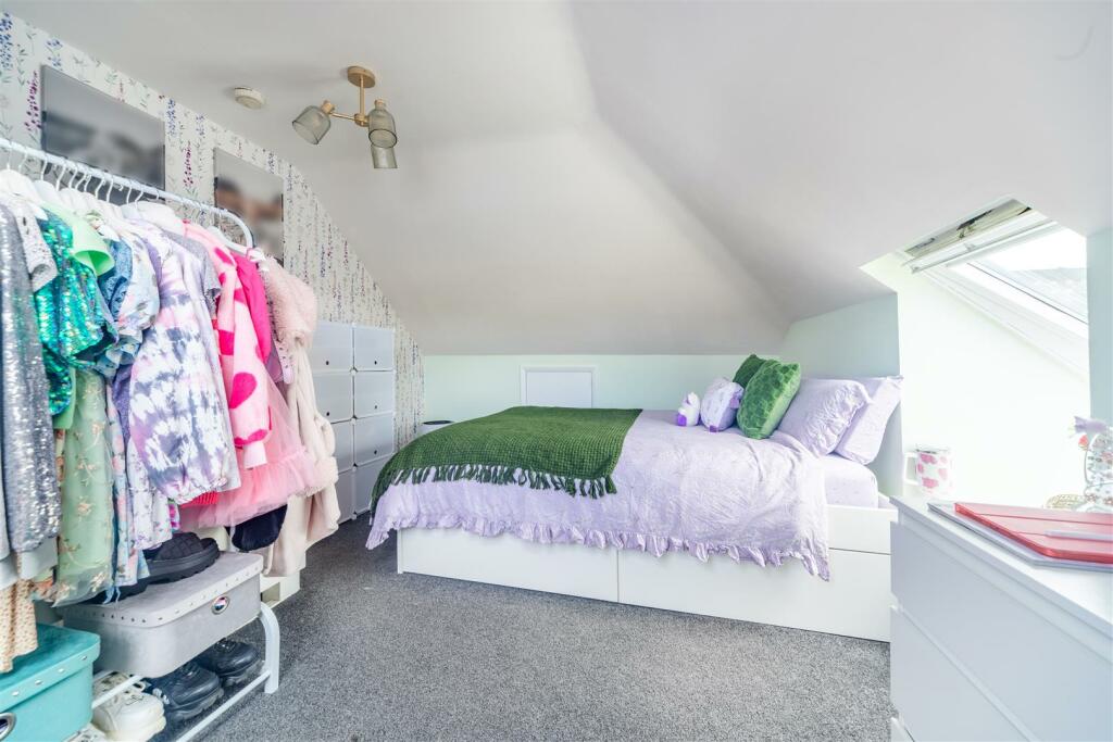 Additional image 9 of Carden Avenue, Brighton