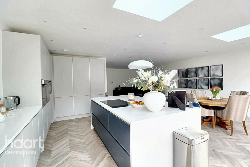 Additional image 10 of Sevenoaks Way, Orpington