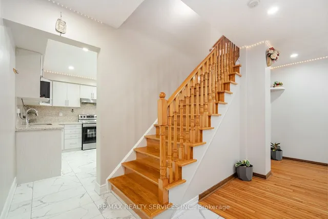 Additional image 24 of 67 Stoneledge Circ