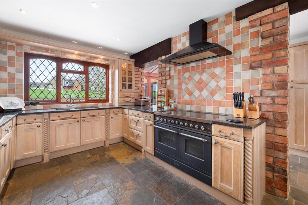 Additional image 24 of Exhall Road, Wixford