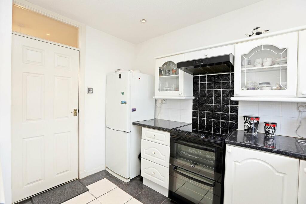 Additional image 9 of Meadow Crescent, Tonteg, Pontypridd, CF38