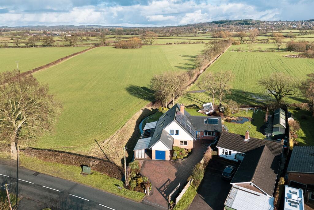 Primary image of Oscroft village house with sensational rural views
