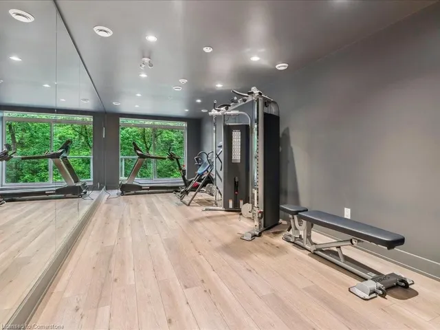 Additional image 39 of 479 Charlton Ave Unit 204