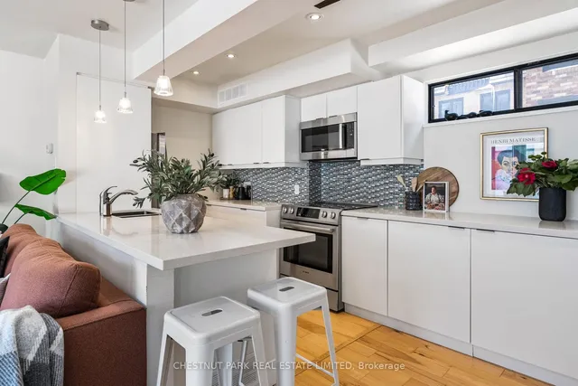 Additional image 9 of 70 Shaftesbury Ave Unit TH 11