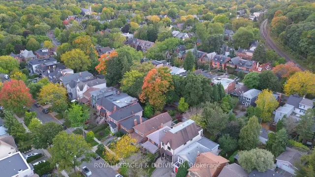 Additional image 37 of 44 Standish Ave