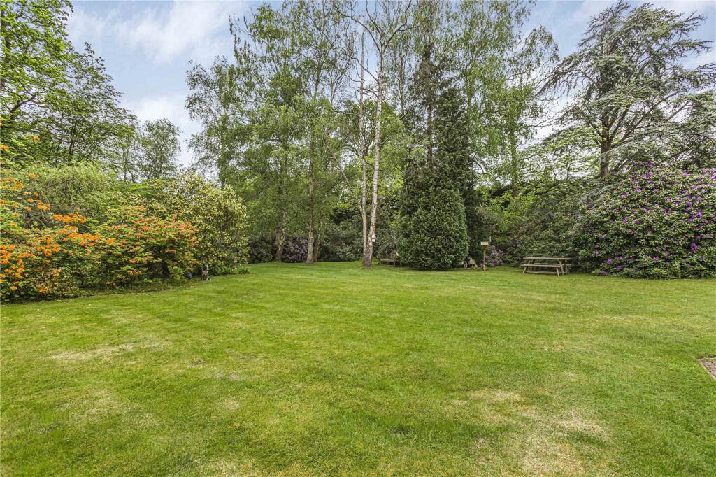 Additional image 47 of Kentish Lane, Brookmans Park, Hertfordshire, AL9