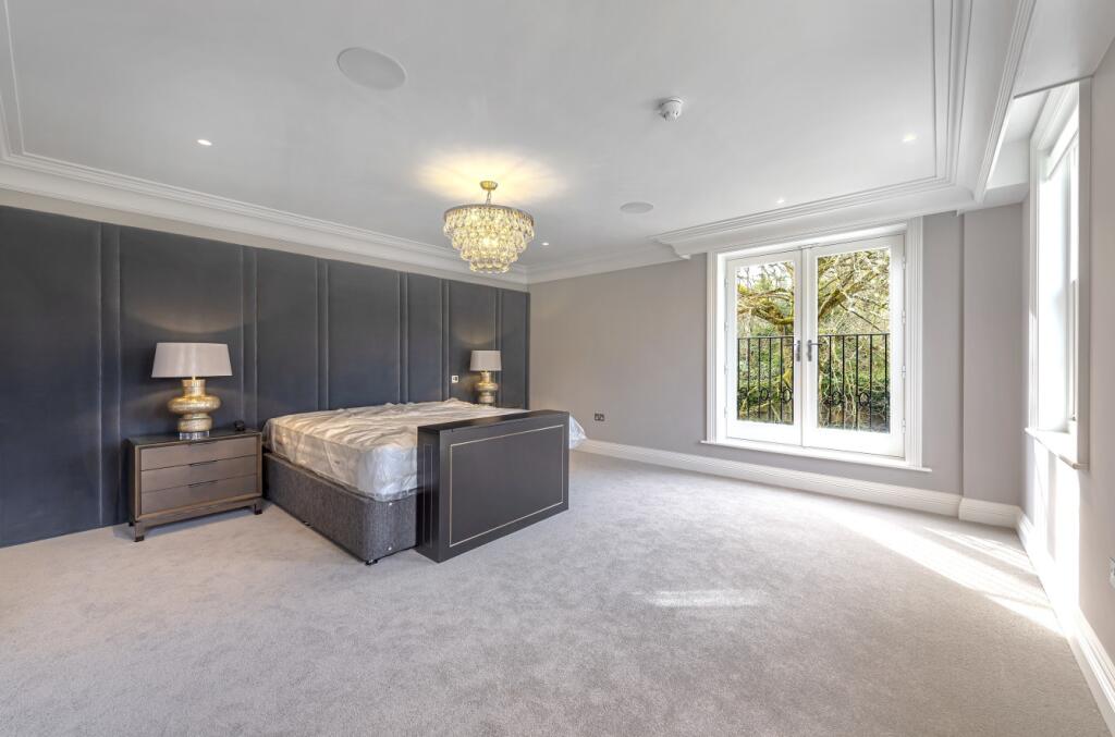 Additional image 34 of Holwood Park Avenue, Keston Park, Locksbottom