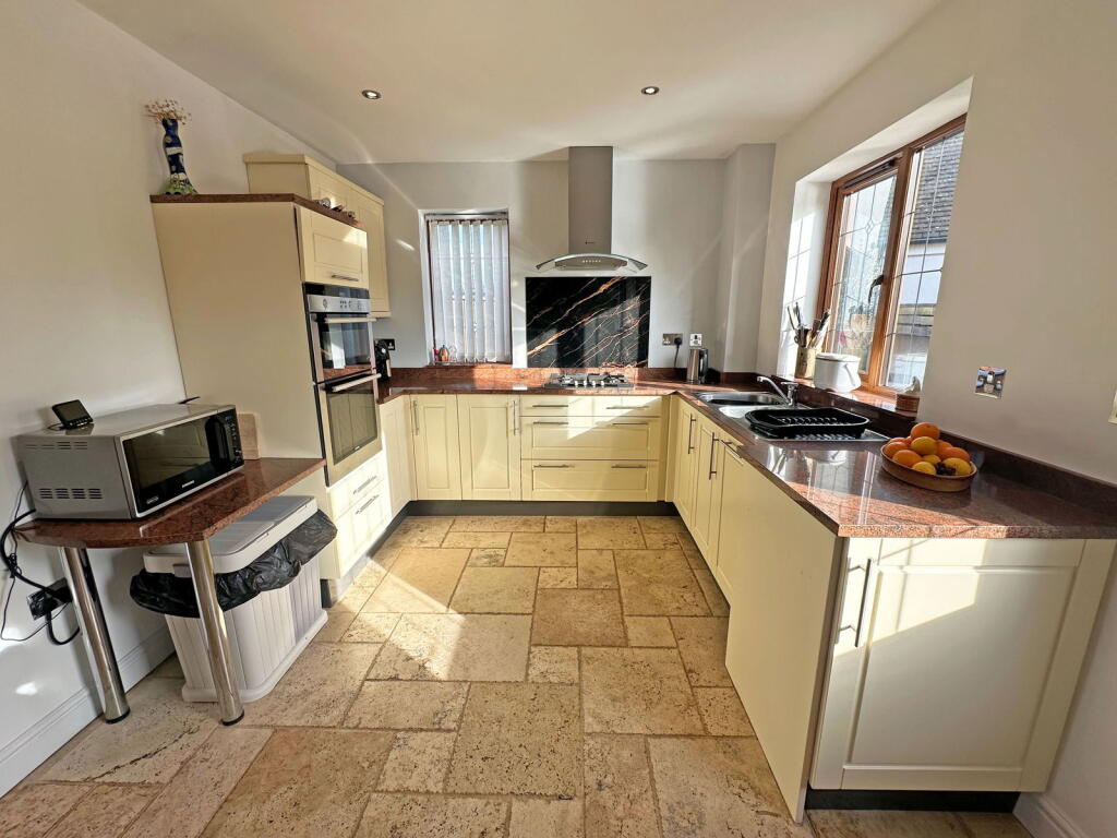 Additional image 5 of Malthouse Lane, Earlswood, B94 5RZ