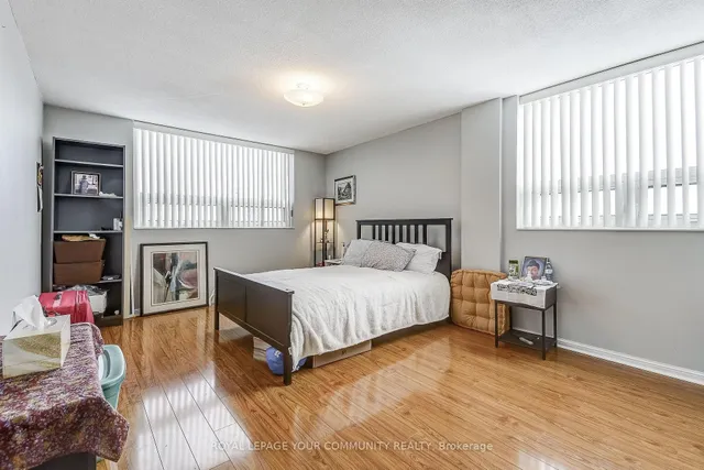 Additional image 17 of 95 La Rose Ave Unit 1004