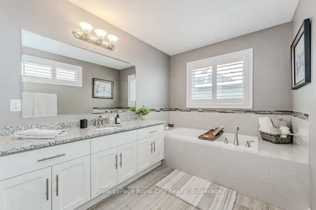 Additional image 26 of 213 Tremaine Cres