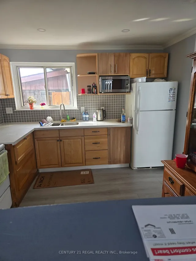 Additional image 7 of 62 HOWELL Sq