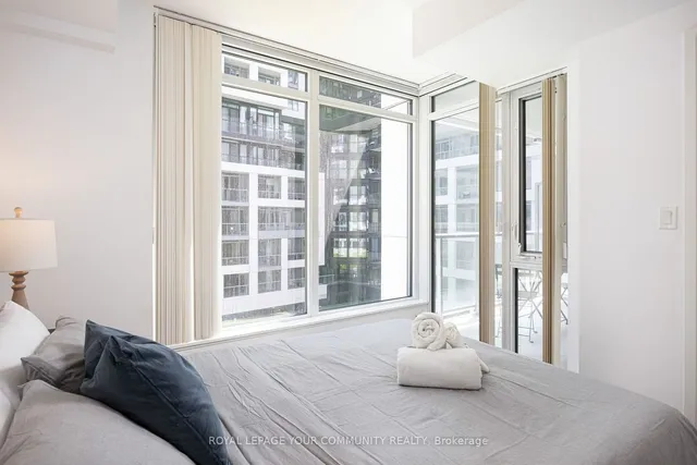 Additional image 2 of 27 Bathurst St Unit 517W