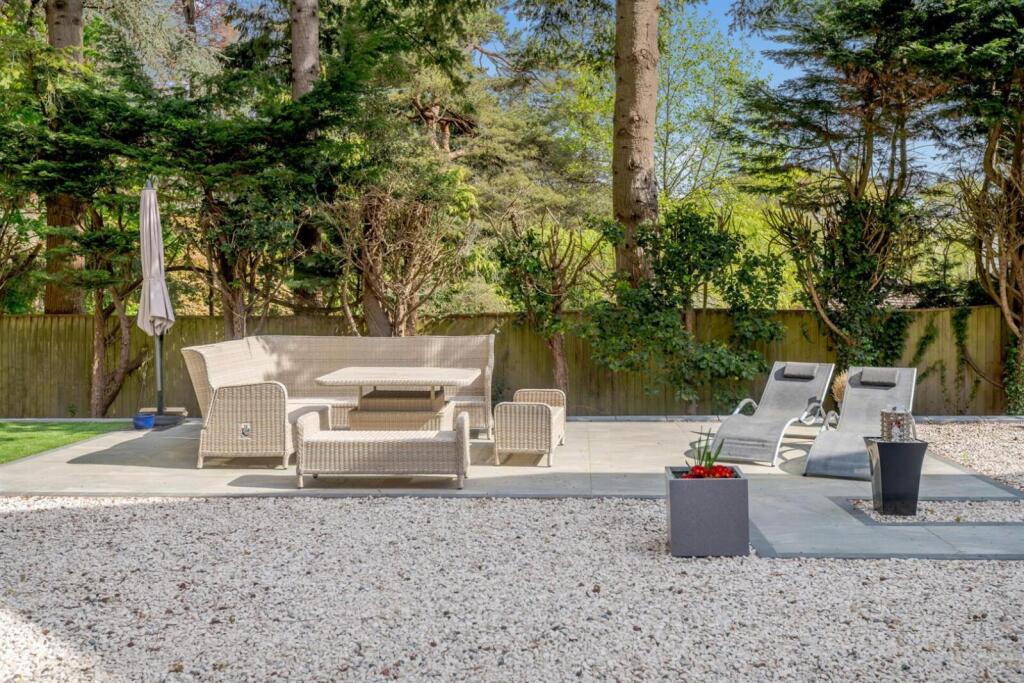 Additional image 29 of Woodland Walk, Ferndown, Dorset, BH22
