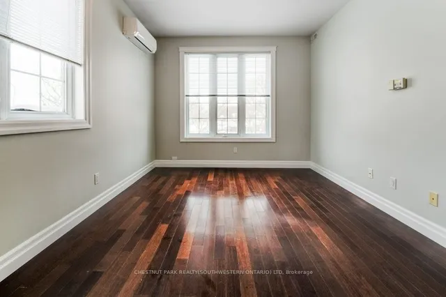 Additional image 10 of 555 King St Unit 202