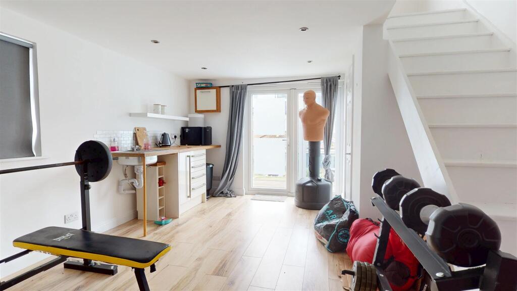 Additional image 36 of Ravenhill Avenue, Knowle, Bristol