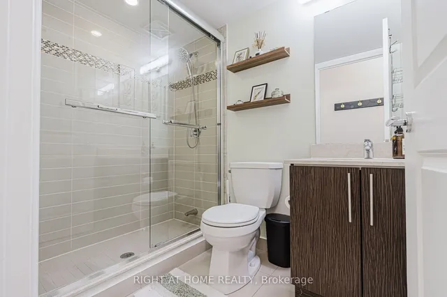 Additional image 13 of 1185 The Queensway Unit 815