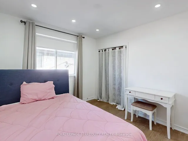 Additional image 23 of 28 Peterson Dr