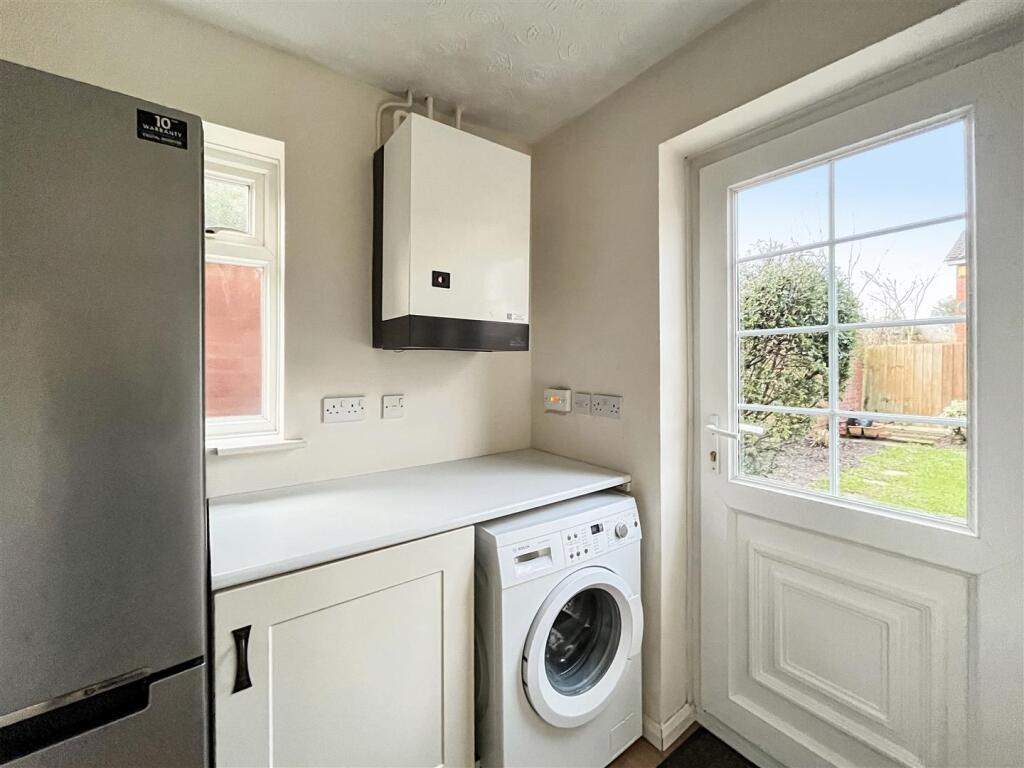 Additional image 7 of Roy King Gardens, Warmley, Bristol