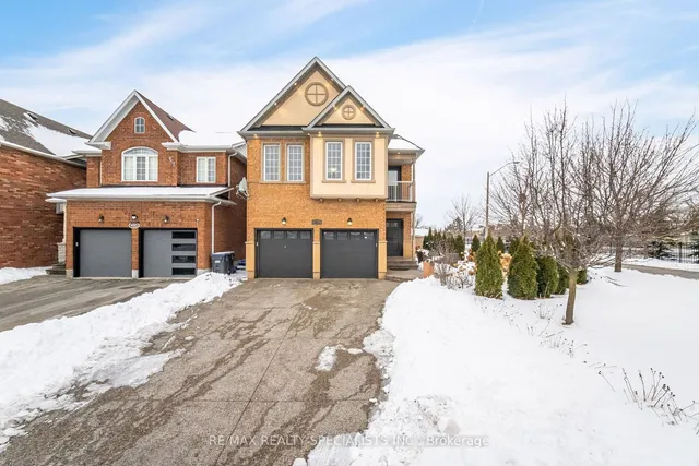 491 Orange Walk Cres