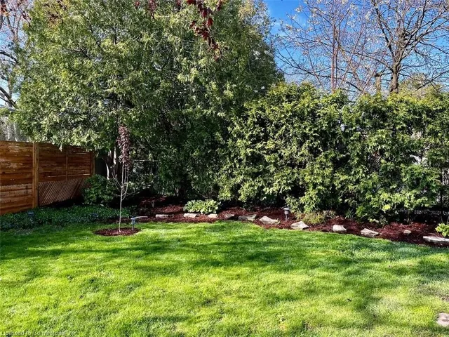 Additional image 30 of 483 Walnut Cres