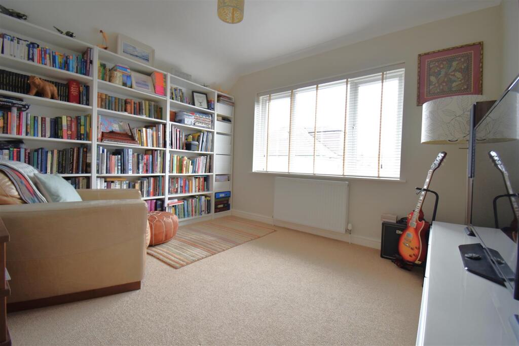 Additional image 22 of Attractive Detached Home In Popular Stoke Bishop Location