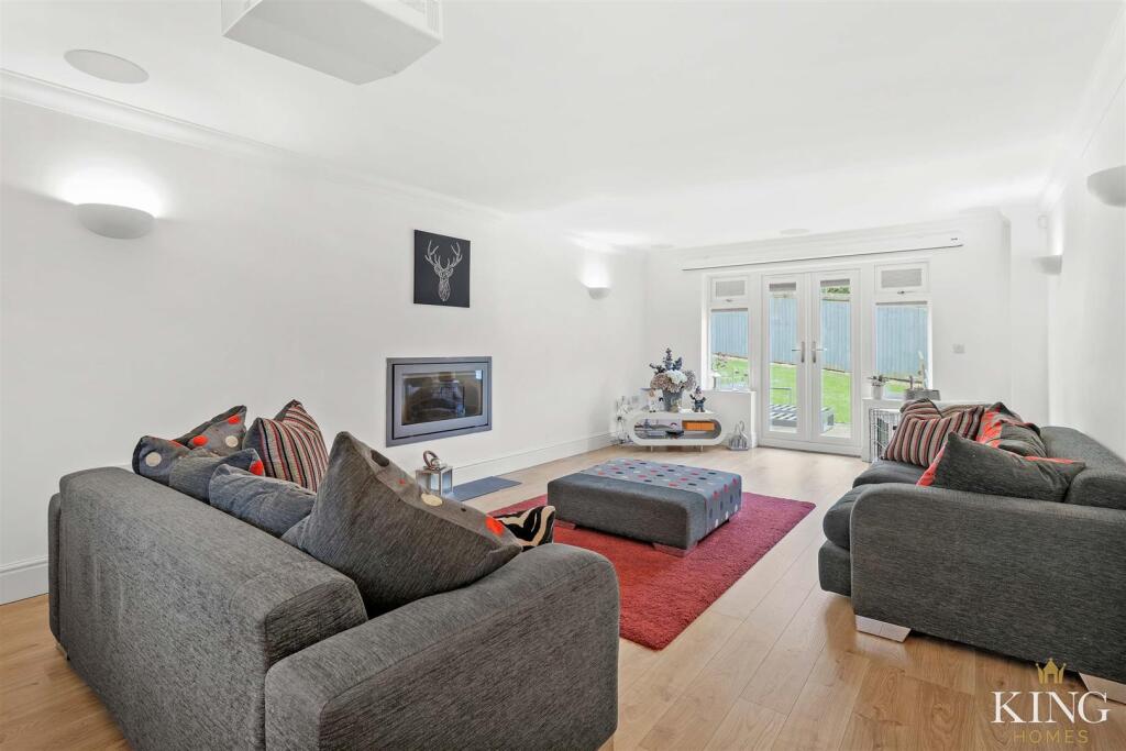 Additional image 4 of Hill Meadow View Astwood Bank, B96 6BF