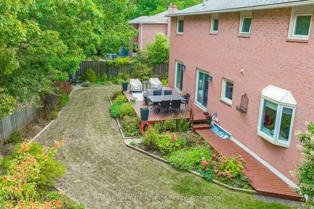 Additional image 36 of 416 Freeman Cres