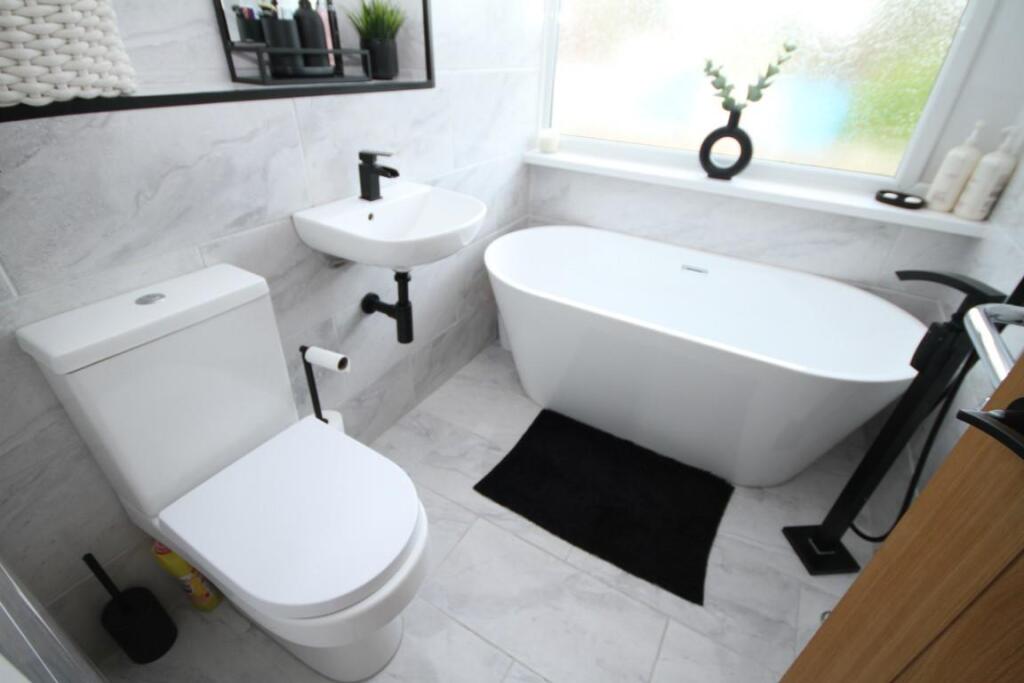 Additional image 17 of Leamington Drive, Idle, Bradford