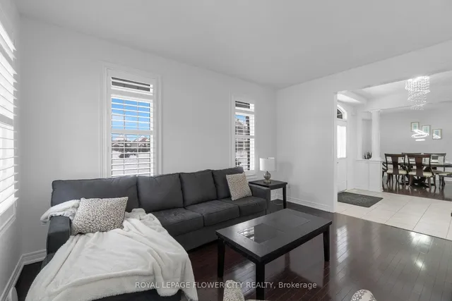 Additional image 7 of 28 DRUMMONDVILLE Dr