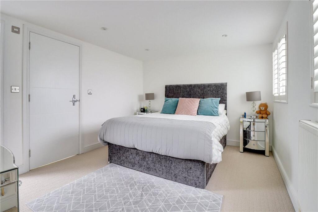 Additional image 14 of Bewdley Close, Harpenden, AL5