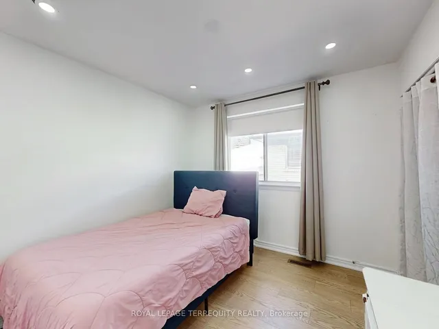 Additional image 22 of 28 Peterson Dr