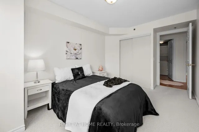 Additional image 21 of 100 Burloak Dr Unit 1214