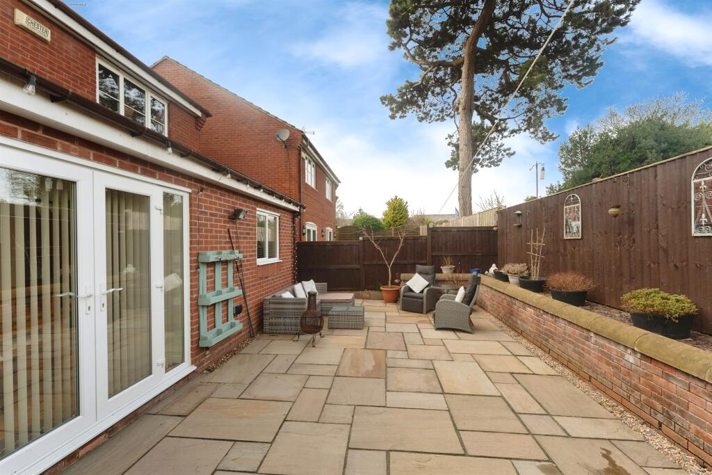 Additional image 2 of Vernon Close, Saughall, Chester