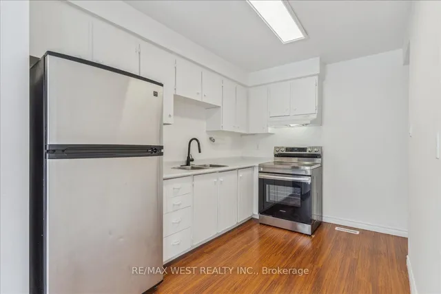 Additional image 4 of 132 Baronwood Crt Unit 132