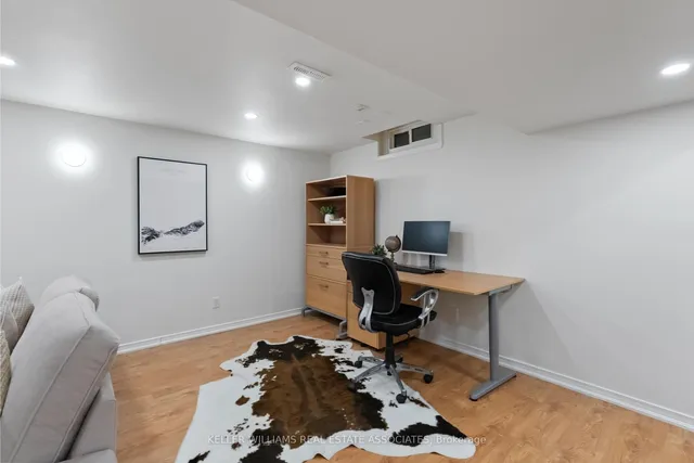 Additional image 13 of 3068 Autumn Hill Cres