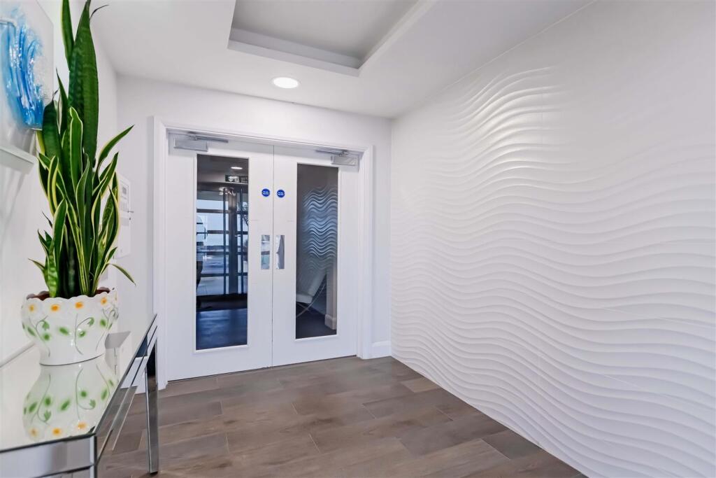 Additional image 24 of West Parade, Worthing, BN11 5EF