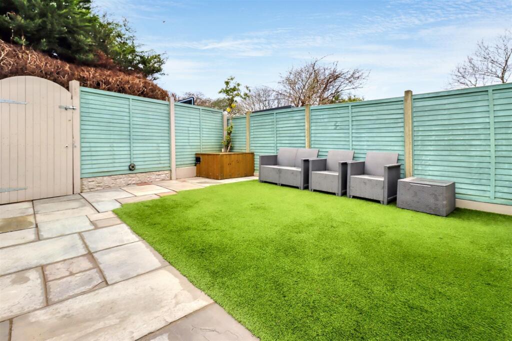 Additional image 8 of Popular position on the outskirts of Clevedon