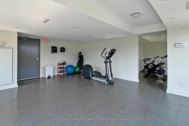 Additional image 33 of 20 Joe Shuster Way Unit 415
