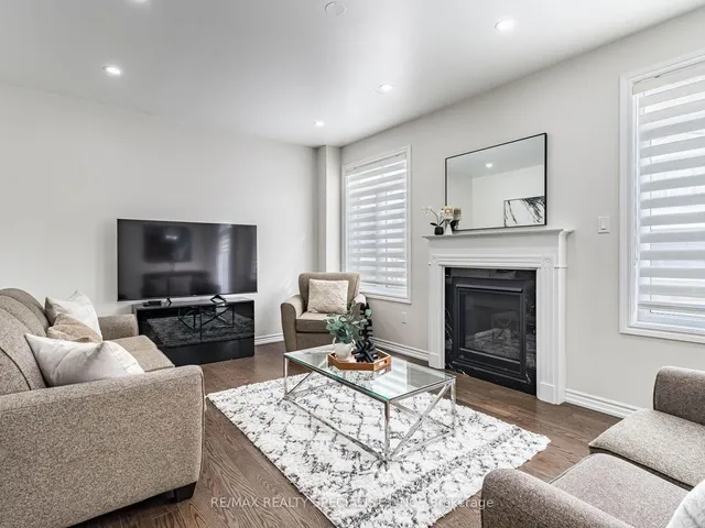 Additional image 18 of 78 Roulette Cres