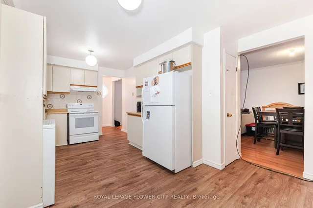 Additional image 24 of 144 ABELL Dr