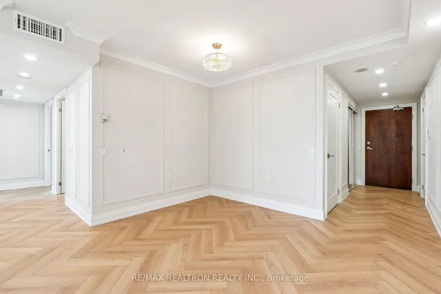 Additional image 16 of 35 Finch Ave Unit 905