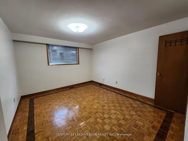 Additional image 21 of 1117 Glencairn Ave