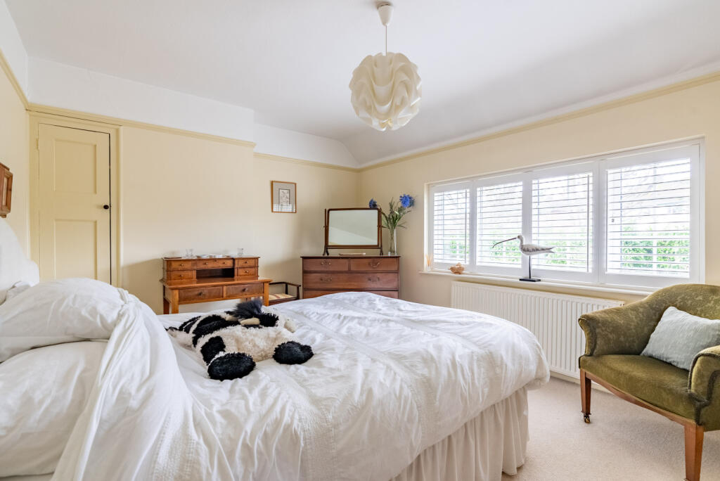 Additional image 11 of Carisbrooke Road, Harpenden, Hertfordshire, AL5