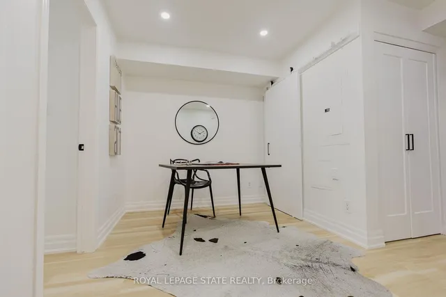 Additional image 15 of 16 Laidlaw St Unit 909