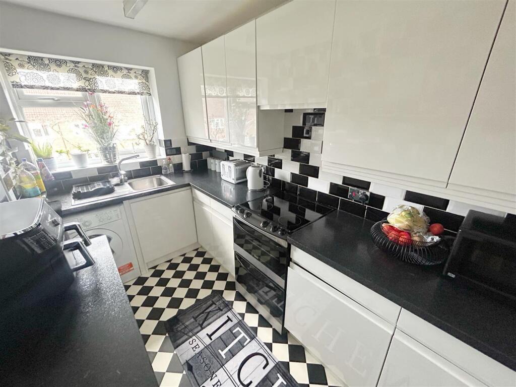 Additional image 8 of Deeplow Close, Sutton Coldfield