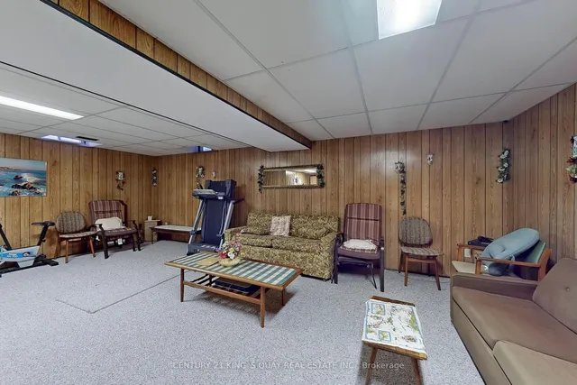 Additional image 39 of 37 Carl Cres