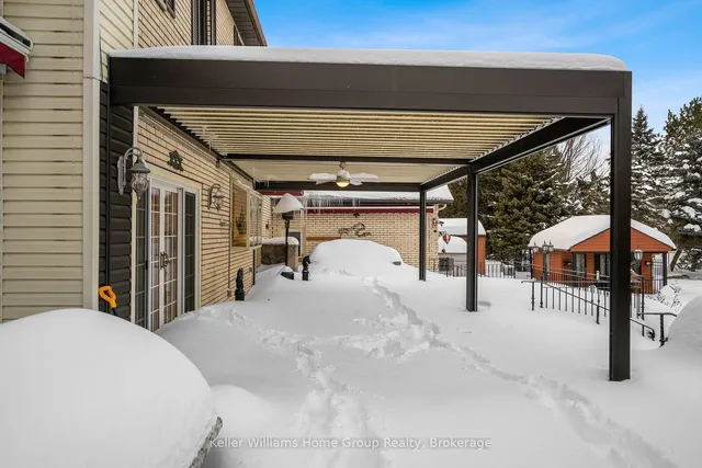 Additional image 33 of 71 Mae Crt