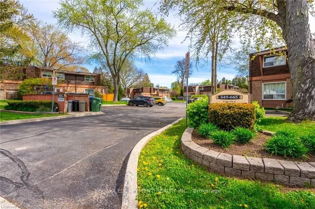 657 Francis Rd Unit 3