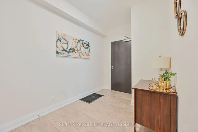 Additional image 7 of 15 Lynch St Unit 902